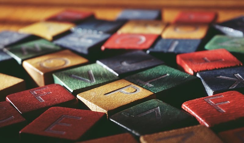 美しい活字組版によるタイポグラフィと活版印刷の名刺